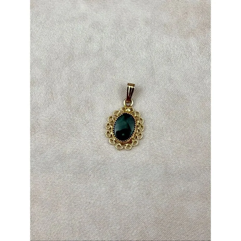 Vintage Pendant 1/20 12K GF With Green Center Stone